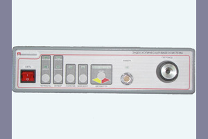 Эндоскопическая видеосистема с металлогалоидным осветителем
